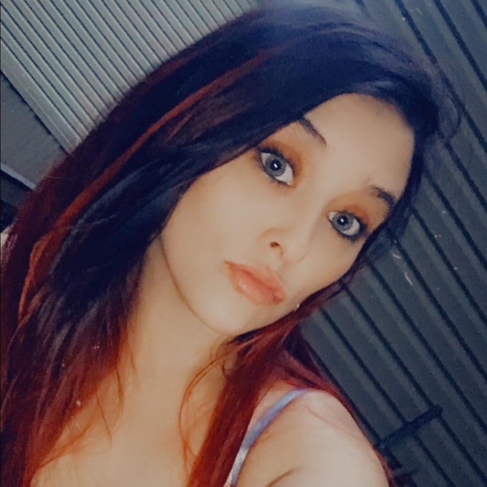 Meet your Posher, Reanna